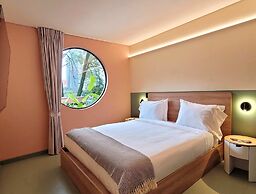 w Attractive 2BR w Balcony in Poblado