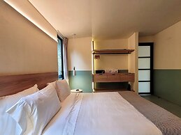 w Captivating 2BR w Terrace in Poblado