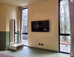 w Captivating 2BR w Terrace in Poblado