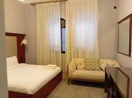Alqalah Restotel