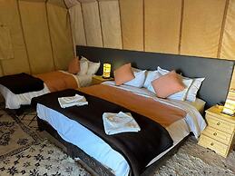 Lantern Luxury Camp