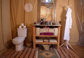 Lantern Luxury Camp