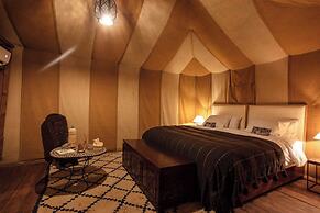 Lantern Luxury Camp