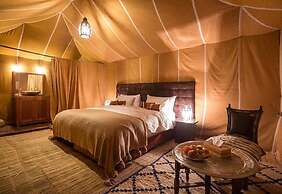 Lantern Luxury Camp