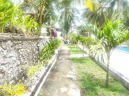 The Lebah Kelingking Villa