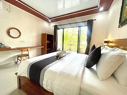 The Lebah Kelingking Villa