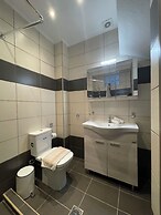 Koumaros ApartHotel