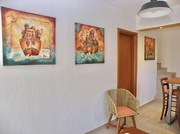 Koumaros ApartHotel