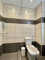 Koumaros ApartHotel