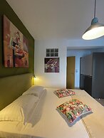Koumaros ApartHotel
