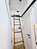 Ezo Tiny Loft - Georgias smallest Airbnb