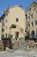 Old Town Inn
