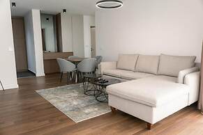 I&I Tesla Apartment's