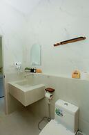 Rock & Lune Boutique Villas