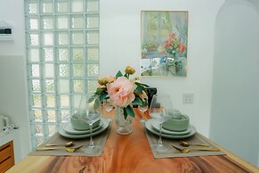 Rock & Lune Boutique Villas