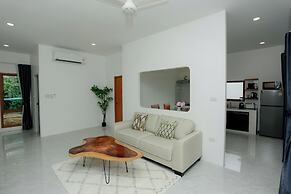 Rock & Lune Boutique Villas