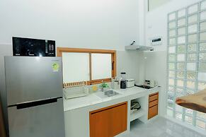 Rock & Lune Boutique Villas