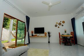 Rock & Lune Boutique Villas