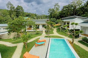 Rock & Lune Boutique Villas