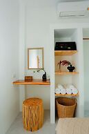Rock & Lune Boutique Villas