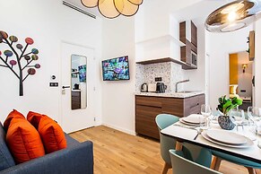 Authentic Apartment in Paris