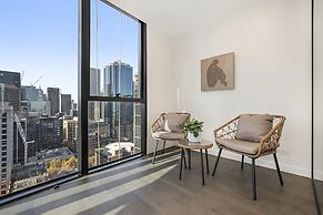 Modern City Apartment With Stunning Views