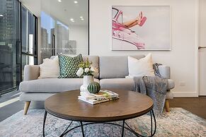 Modern City Apartment With Stunning Views
