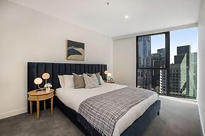Modern City Apartment With Stunning Views