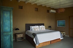 Hualtaco Adobe by Wynwood House