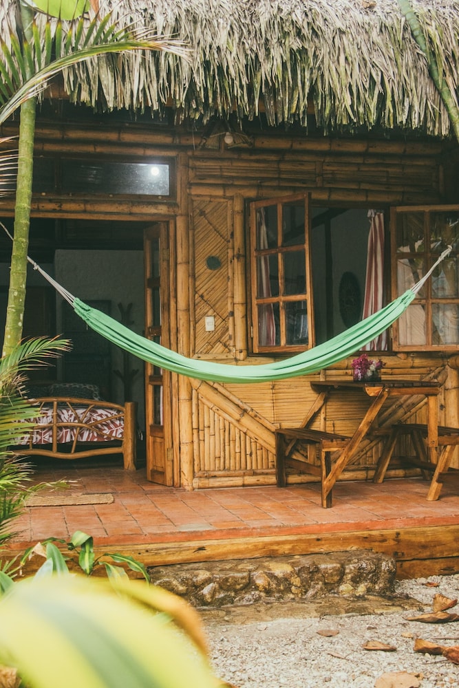 HOSTAL ROSA MISTICA
