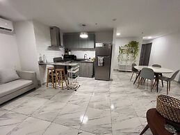 Balboa Avenue Sky Suites