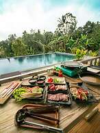 Mina Baturiti Hotel & Resto