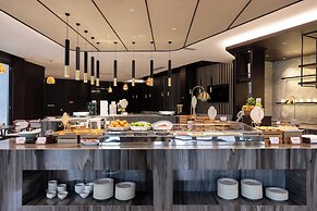 Liuzhou MixC Elite Hotel