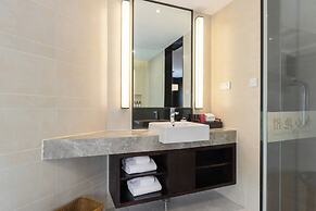 Liuzhou MixC Elite Hotel