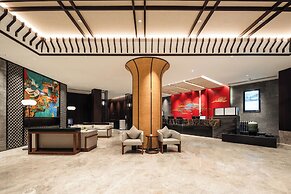 Liuzhou MixC Elite Hotel