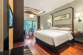 Liuzhou MixC Elite Hotel