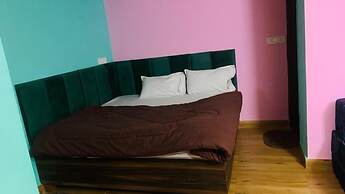 Hotel Pink Villa