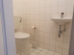 Modern 2BR Apartment Near Rennweg