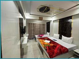 Hotel Mid Town Nainital Near Mall Road