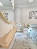 LUXURY MOON 2BHK AP.