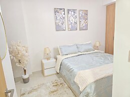 LUXURY MOON 2BHK AP.