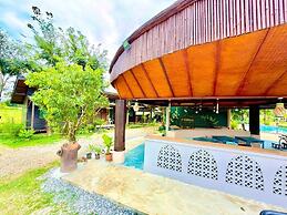 Dalasone Pool Villas