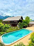 Dalasone Pool Villas