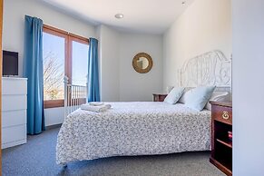 Carmona Hideaway With Spectacular Views