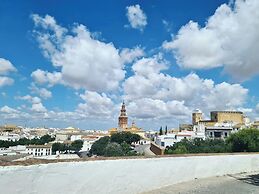 Carmona Hideaway With Spectacular Views