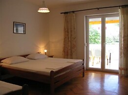 Apartments Verović Rab Banjol