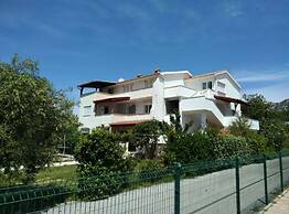 Apartments Verović Rab Banjol