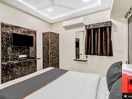 Hotel Bhavya Regency