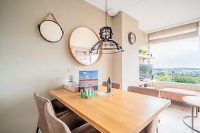 2 Person Apartment With Island View