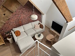 Inviting Apartment in Bree With Terrace